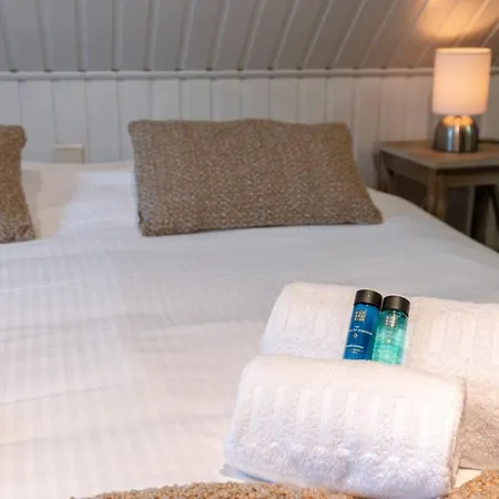 Casa de Férias Excellent Family Holiday Home In Middelkerke With Large Garden And Playground On The Domain